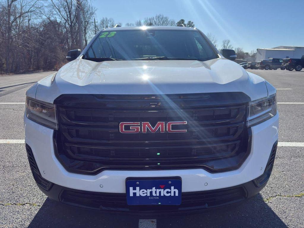 used 2023 GMC Acadia car, priced at $22,999