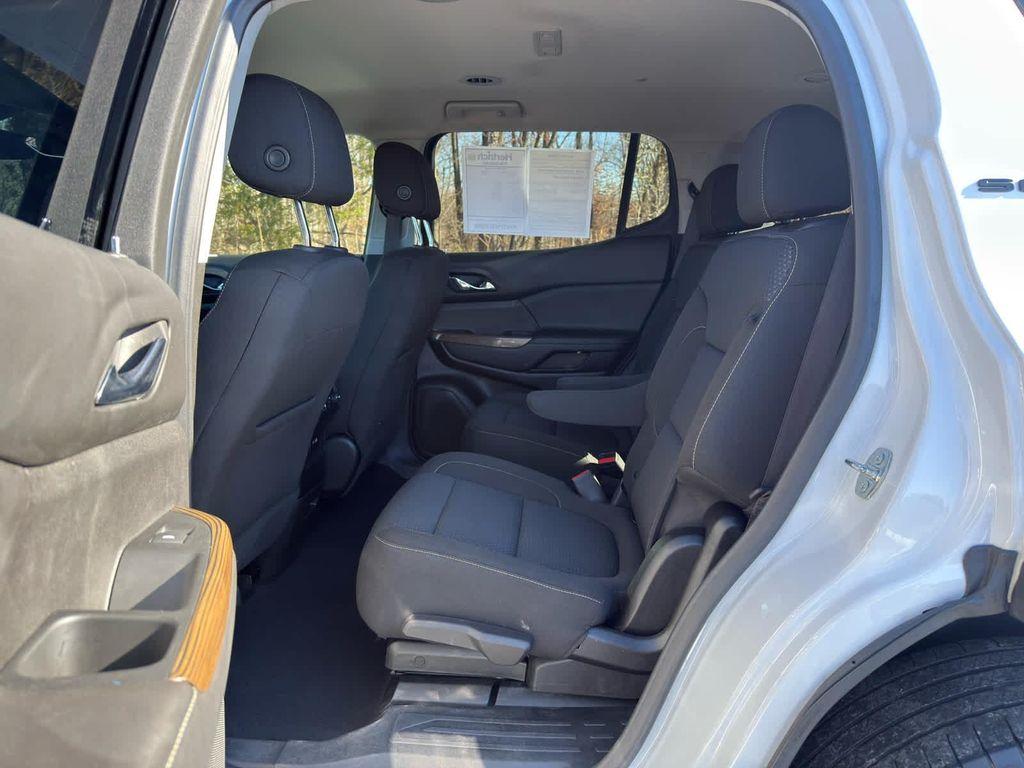 used 2023 GMC Acadia car, priced at $22,999