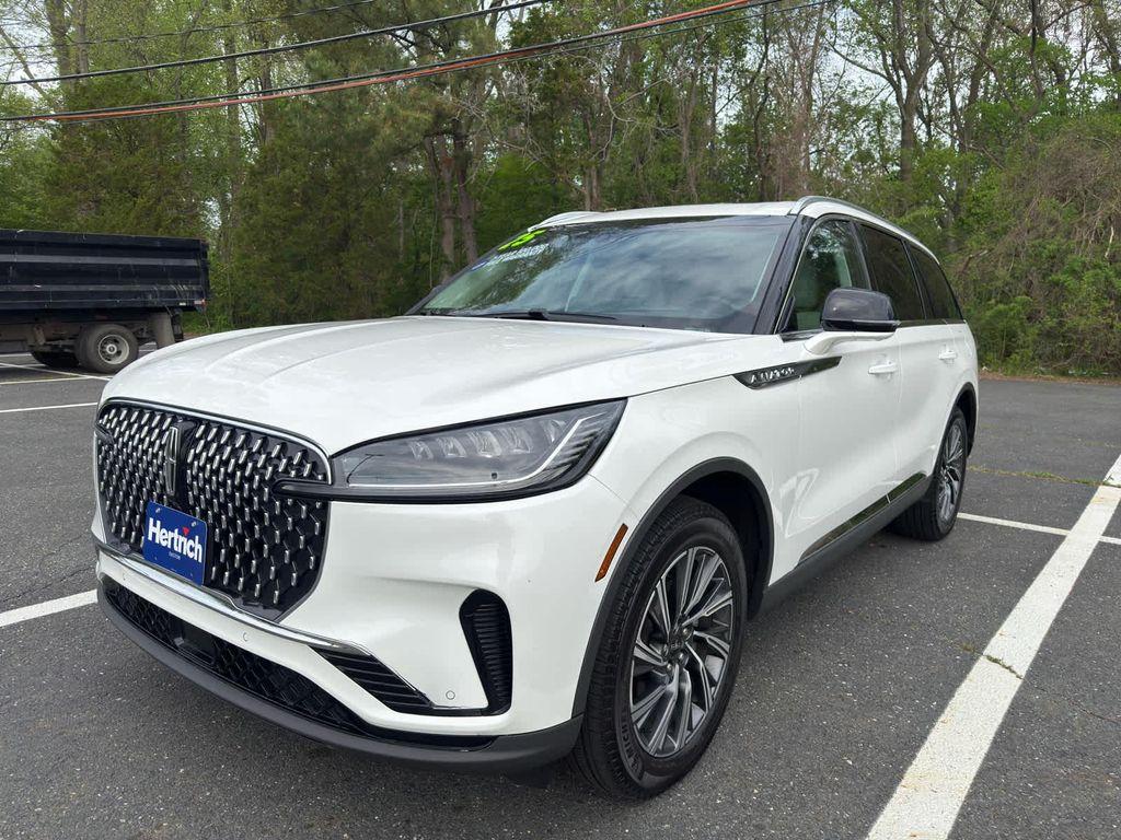 used 2025 Lincoln Aviator car, priced at $52,777