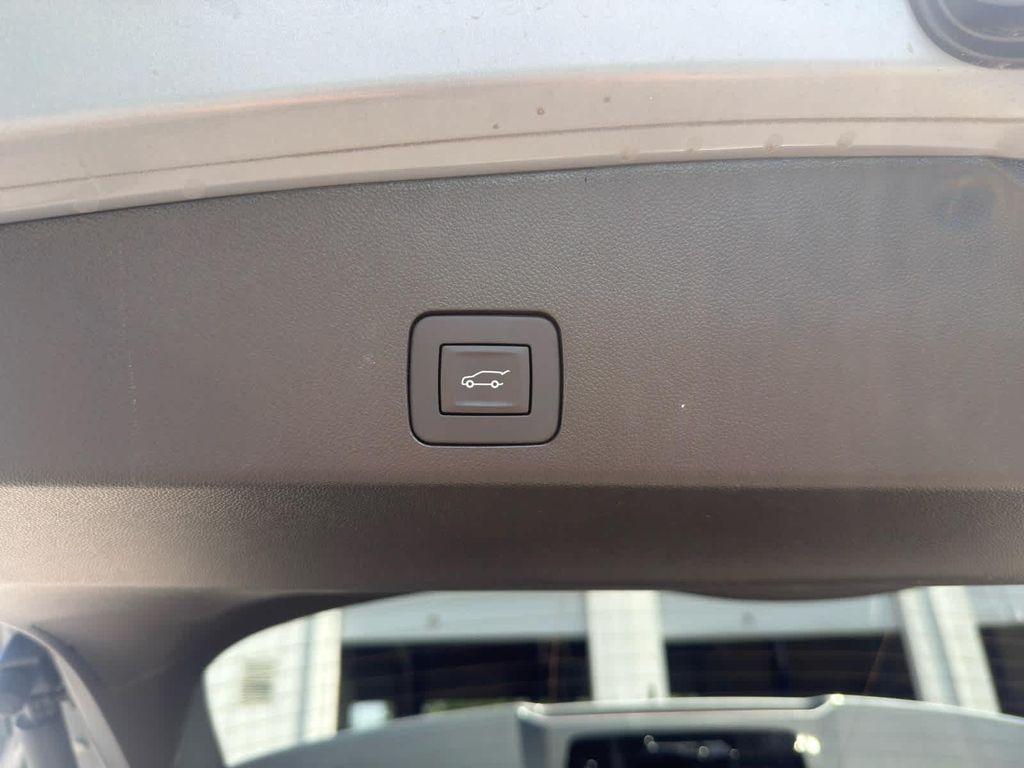 used 2025 Buick Encore GX car, priced at $29,589