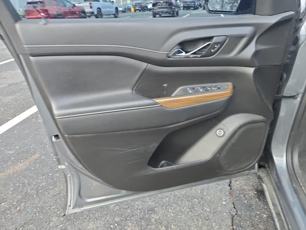 used 2021 GMC Acadia car, priced at $22,888