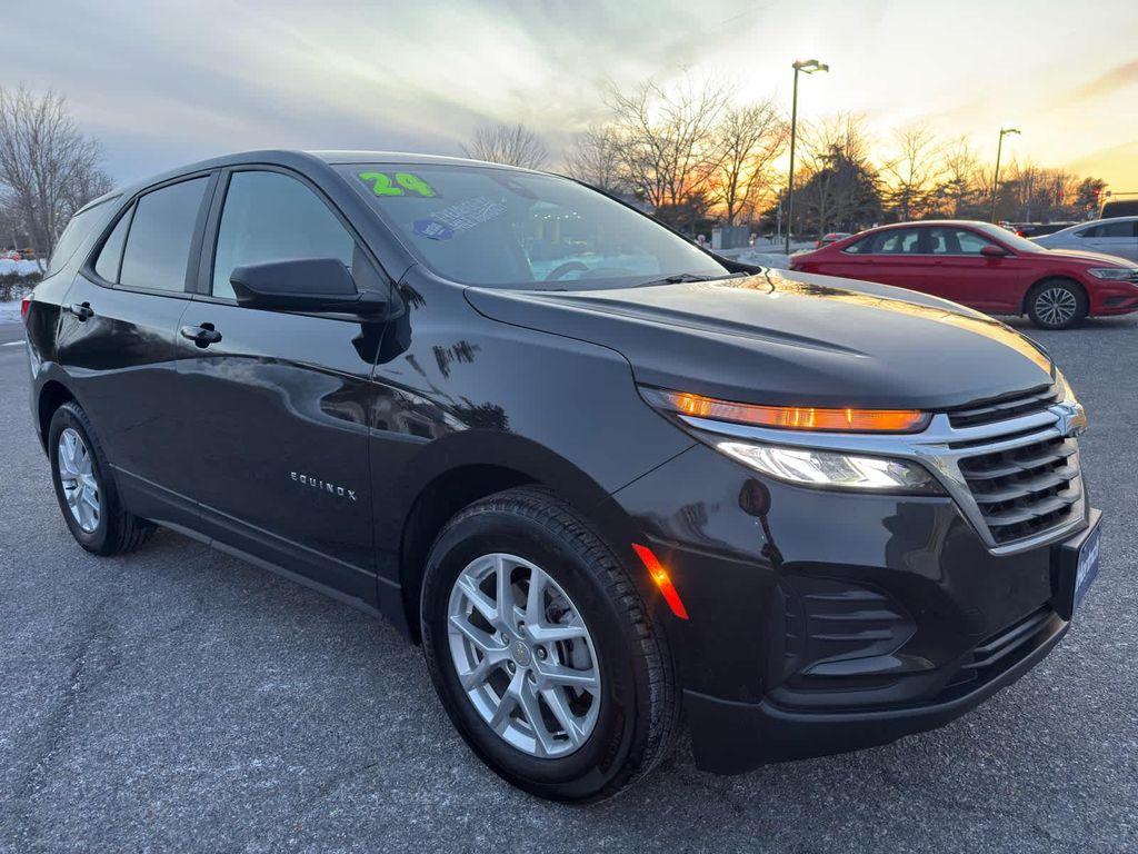used 2024 Chevrolet Equinox car, priced at $19,777