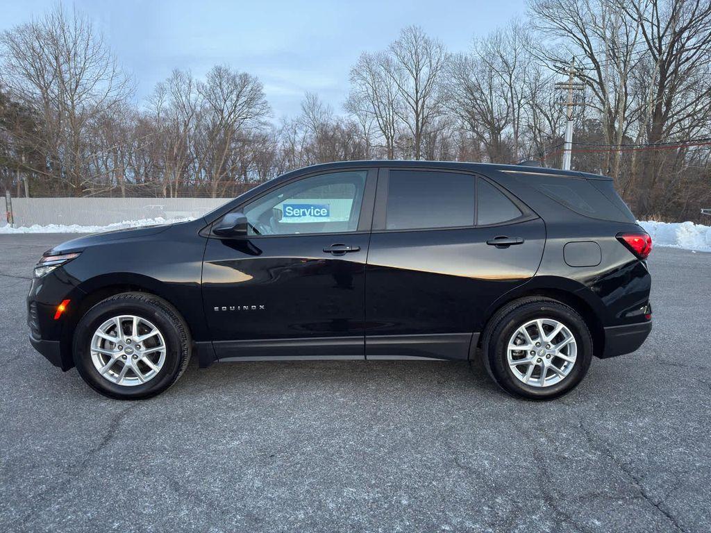used 2024 Chevrolet Equinox car, priced at $19,777