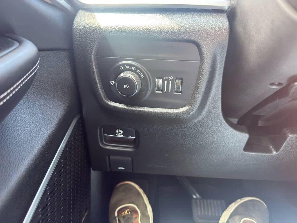 used 2022 Jeep Grand Cherokee L car, priced at $26,444