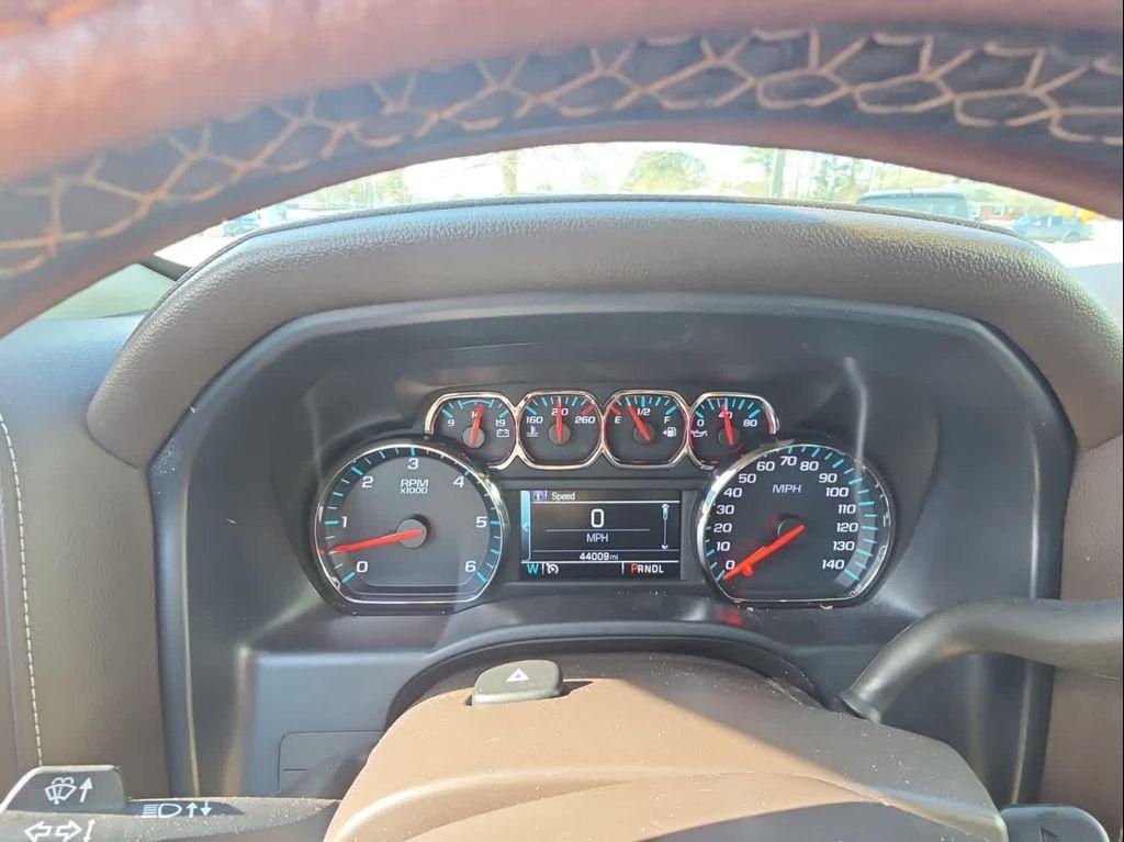 used 2018 Chevrolet Silverado 1500 car, priced at $35,720