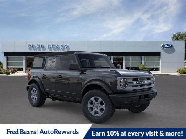 new 2025 Ford Bronco car, priced at $42,548