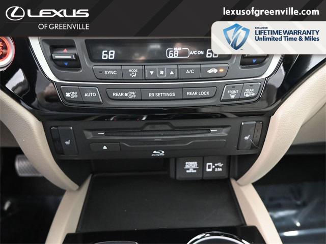 2022 Platinum White Pearl Honda Pilot