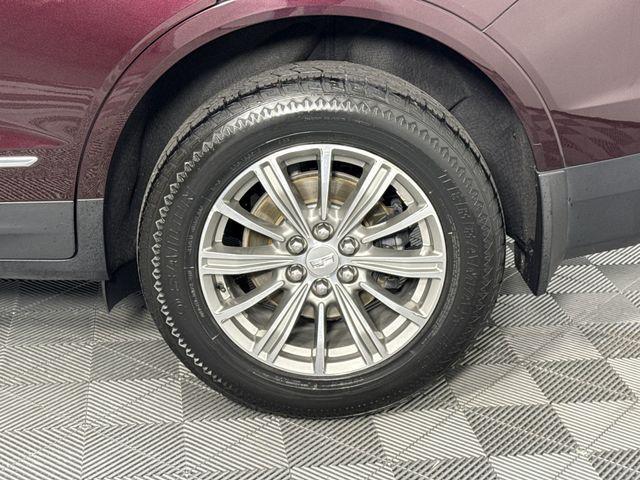 used 2017 Cadillac XT5 car, priced at $15,469