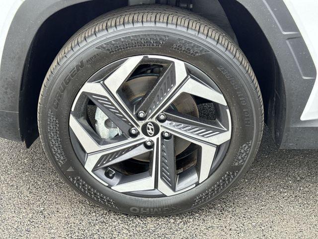 used 2024 Hyundai TUCSON Hybrid car, priced at $25,522
