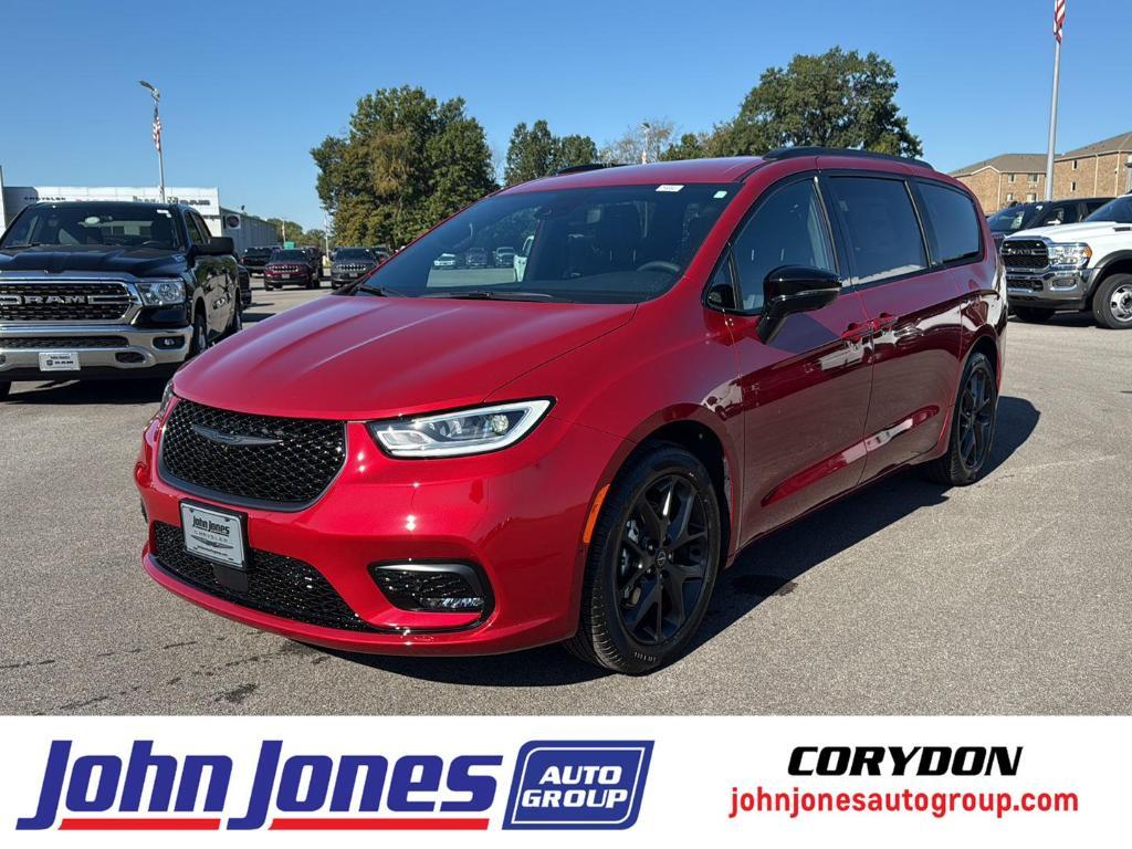 new 2026 Chrysler Pacifica car, priced at $40,456