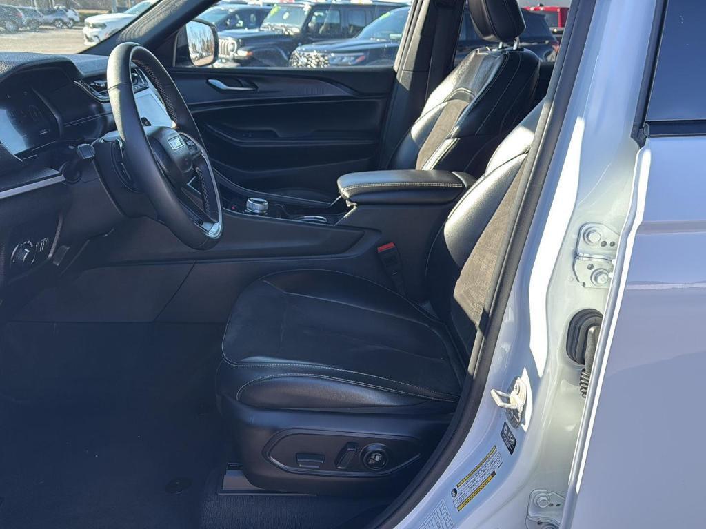 used 2023 Jeep Grand Cherokee L car, priced at $25,750