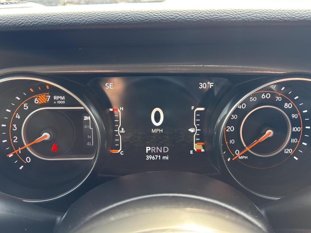 used 2022 Jeep Wrangler Unlimited car, priced at $27,500