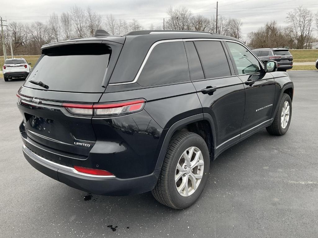 used 2024 Jeep Grand Cherokee car, priced at $27,450