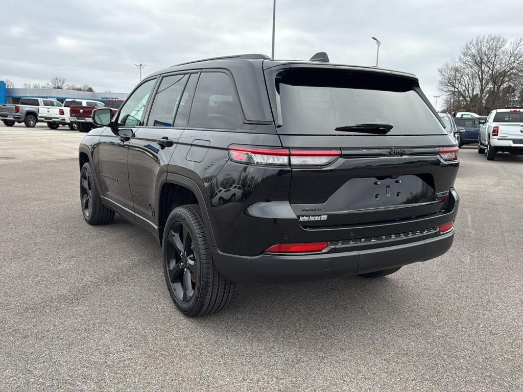 new 2025 Jeep Grand Cherokee car, priced at $50,720
