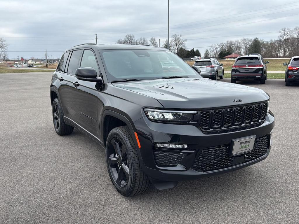 new 2025 Jeep Grand Cherokee car, priced at $50,720