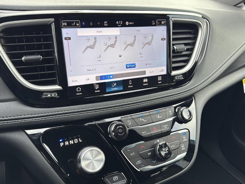 new 2026 Chrysler Pacifica car, priced at $43,899