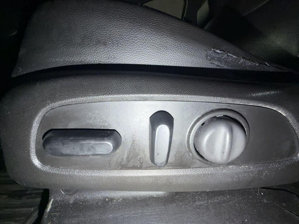 used 2019 Chevrolet Traverse car, priced at $21,349