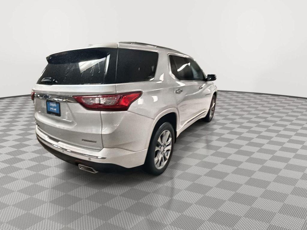 used 2019 Chevrolet Traverse car, priced at $21,349