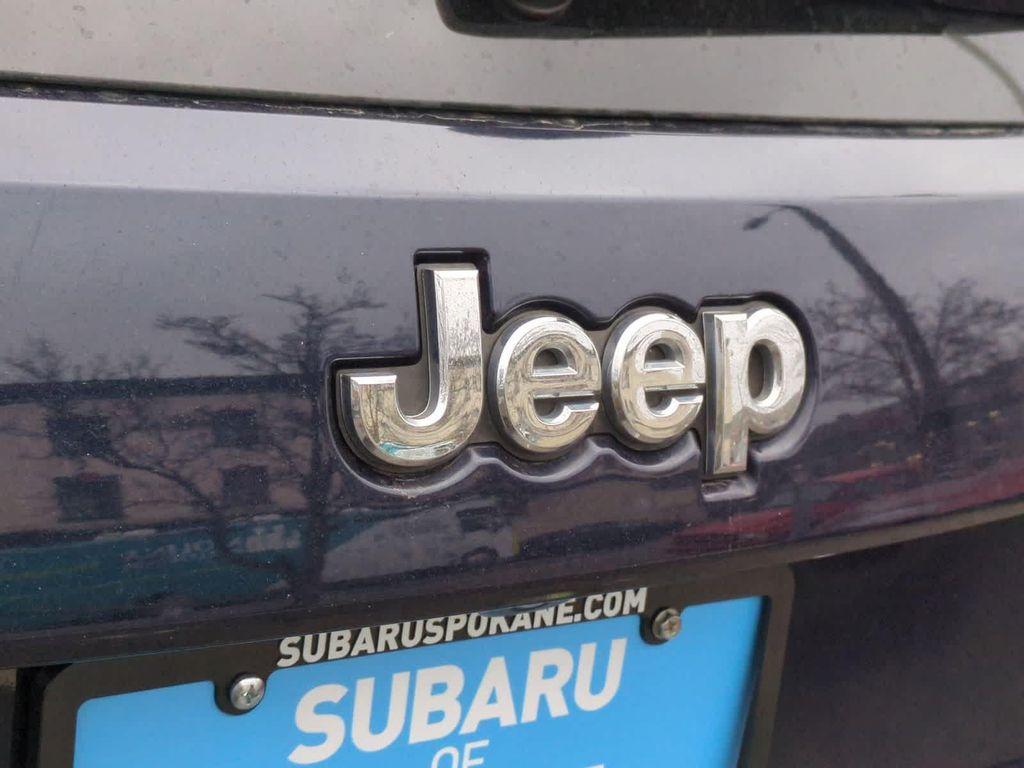 used 2018 Jeep Grand Cherokee car, priced at $16,540