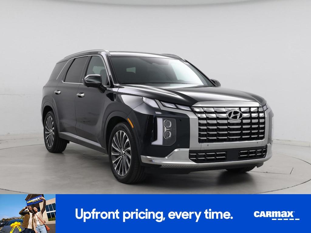 used 2025 Hyundai Palisade car, priced at $42,998