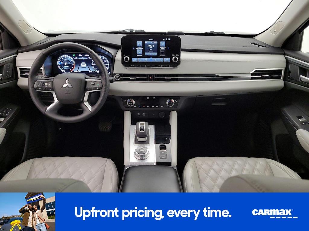 used 2023 Mitsubishi Outlander car, priced at $28,998