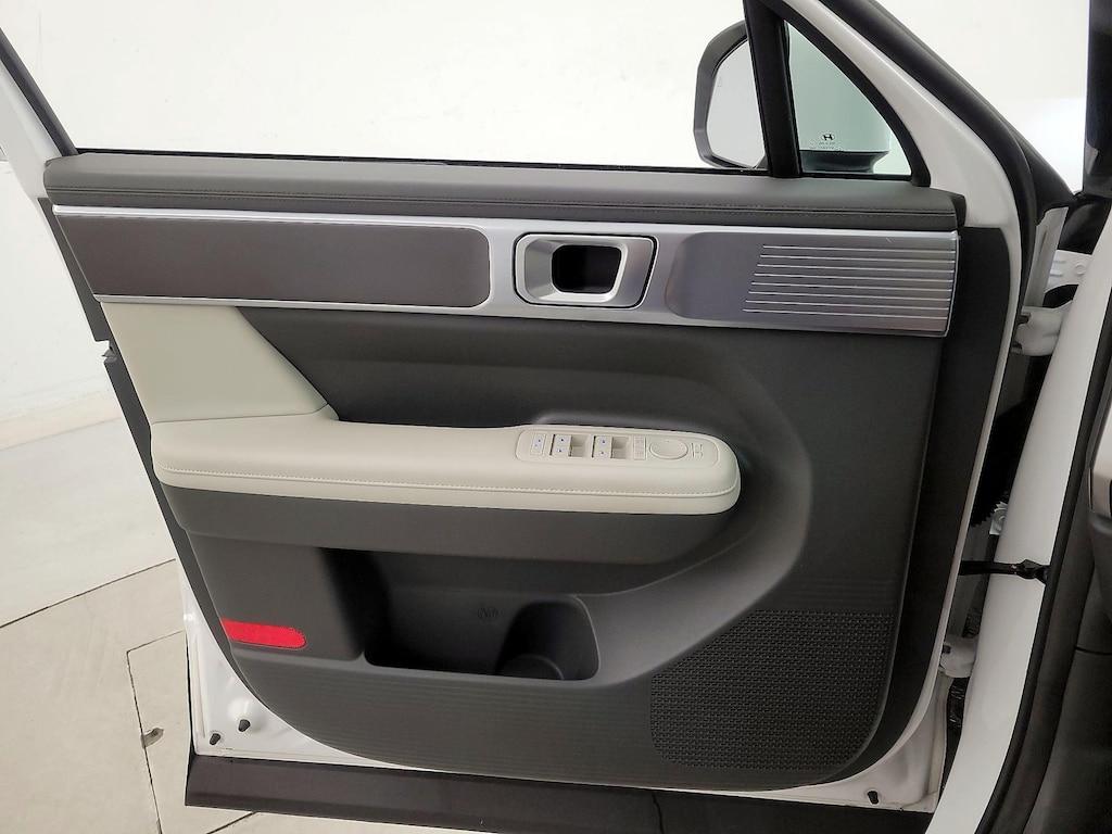 used 2024 Hyundai Santa Fe car, priced at $28,998