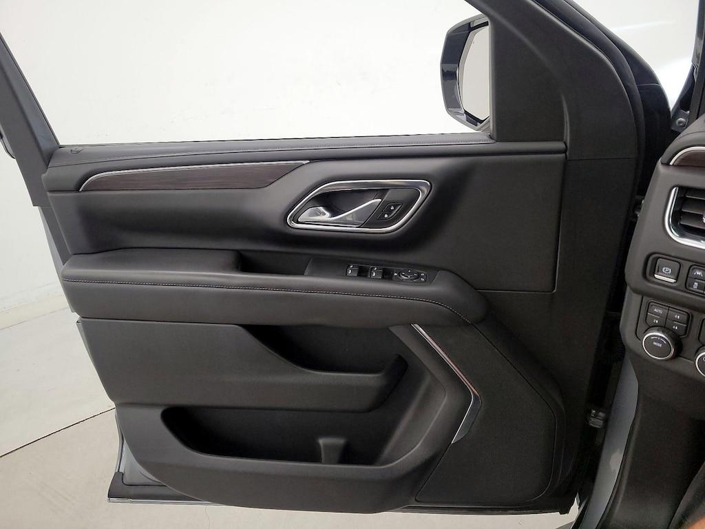 used 2023 Chevrolet Suburban car, priced at $52,998