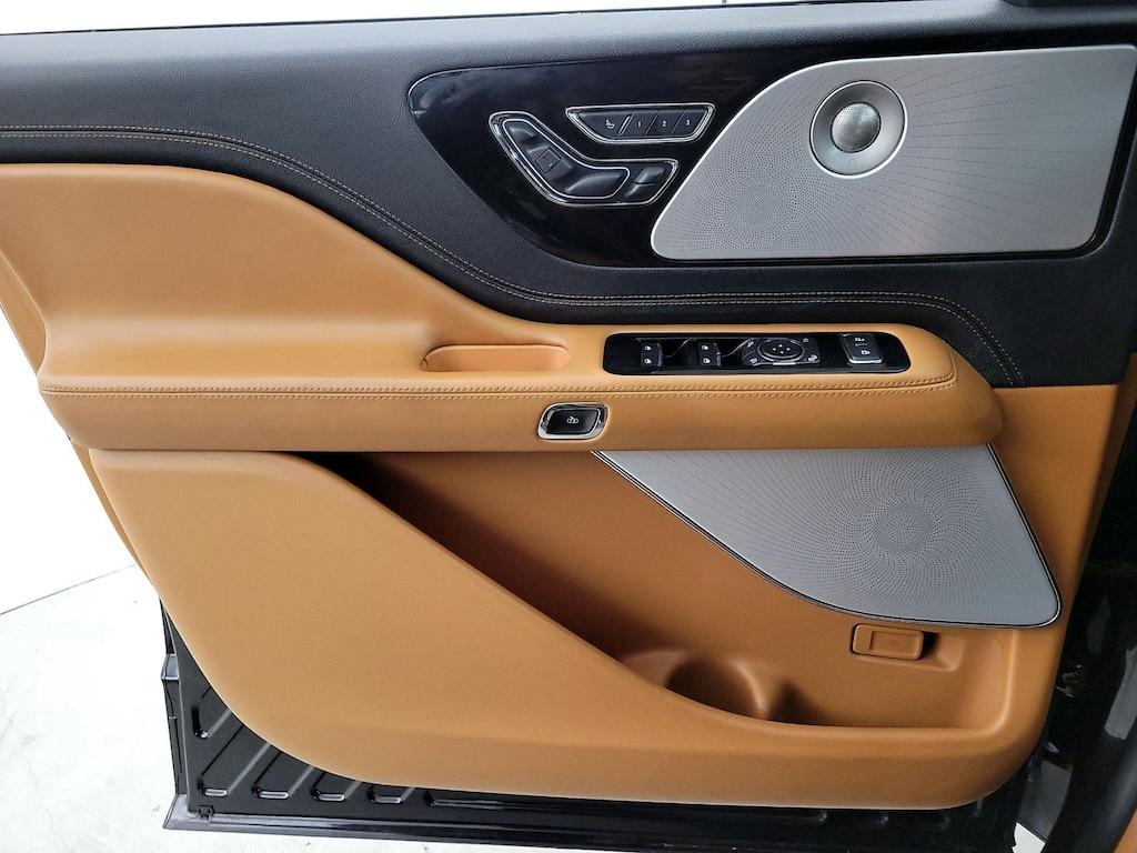 used 2022 Lincoln Aviator car, priced at $52,998