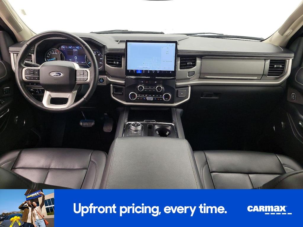 used 2024 Ford Expedition car, priced at $44,998