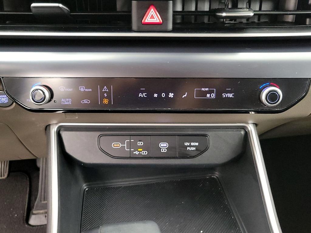 used 2025 Kia Carnival car, priced at $31,998