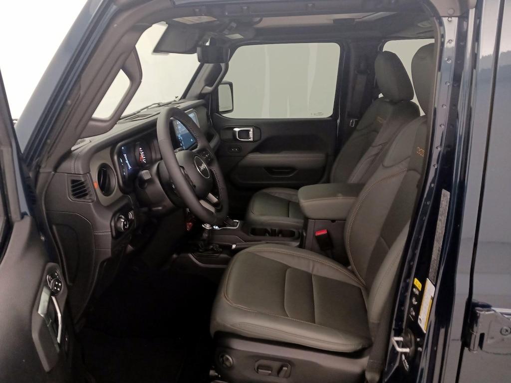 used 2025 Jeep Gladiator car, priced at $48,998