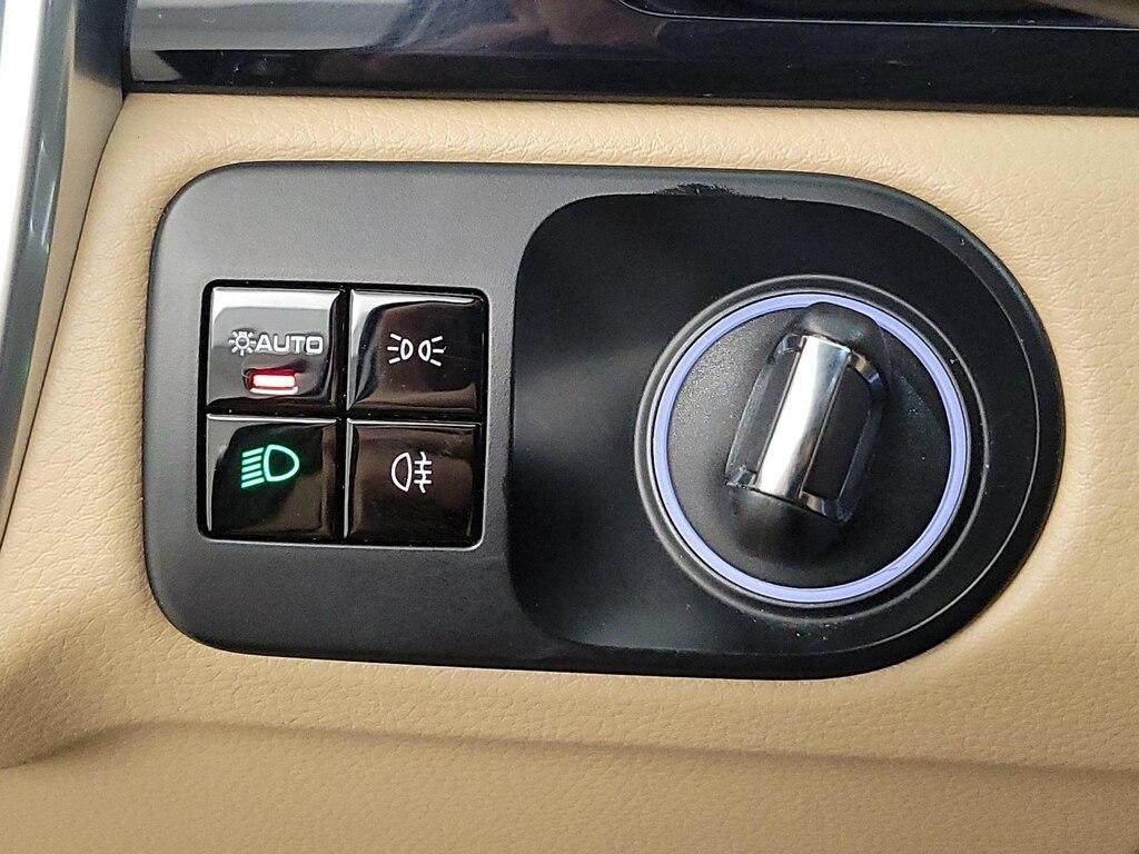 used 2021 Porsche Cayenne car, priced at $45,998