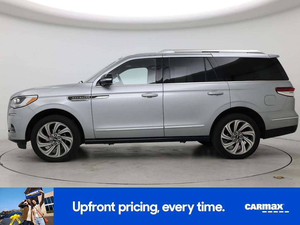 used 2022 Lincoln Navigator car, priced at $53,998