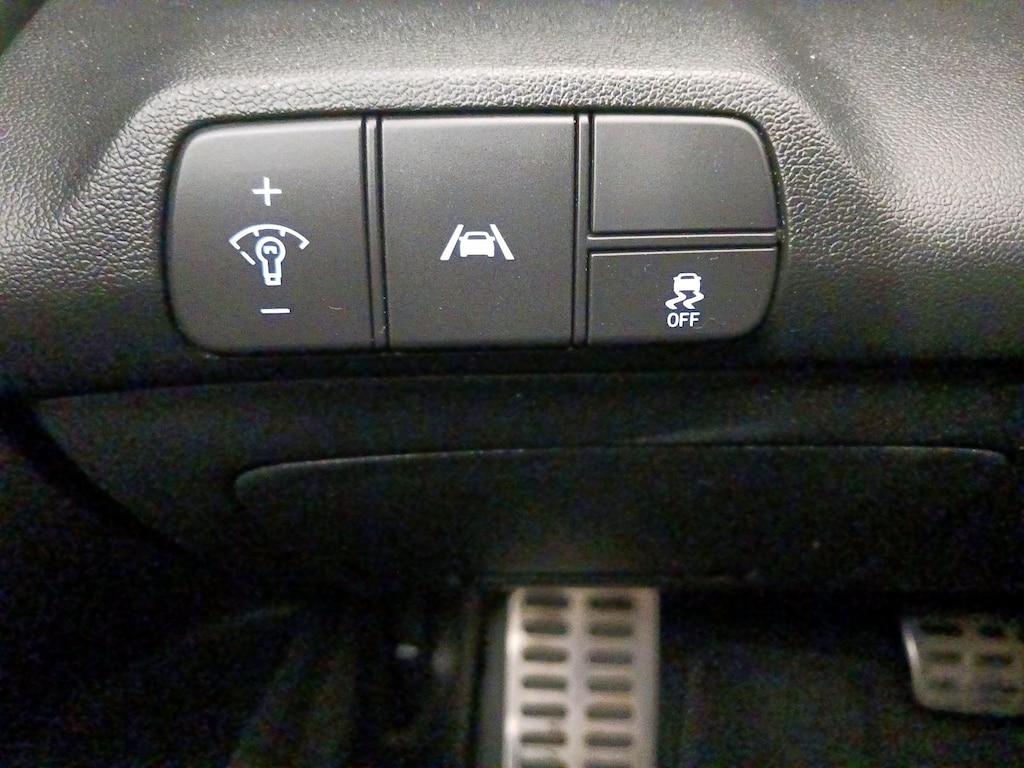 used 2022 Hyundai Elantra car, priced at $19,998