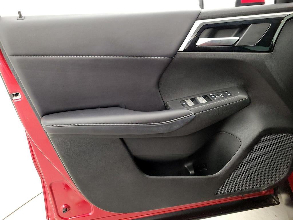 used 2023 Mitsubishi Outlander car, priced at $24,998