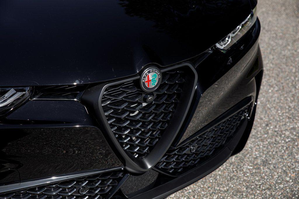 new 2025 Alfa Romeo Tonale car, priced at $48,480