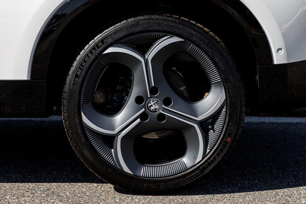 new 2026 Alfa Romeo Tonale car, priced at $48,690