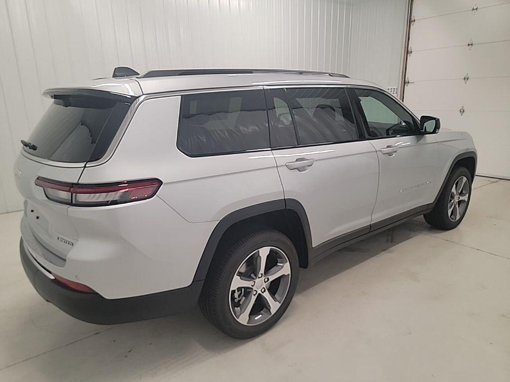 new 2025 Jeep Grand Cherokee L car, priced at $50,246