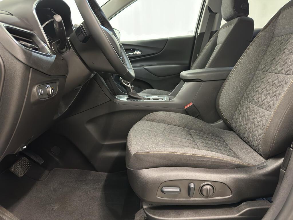 used 2024 Chevrolet Equinox car, priced at $22,650