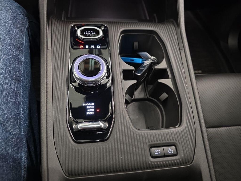 new 2026 Jeep Cherokee car, priced at $43,510