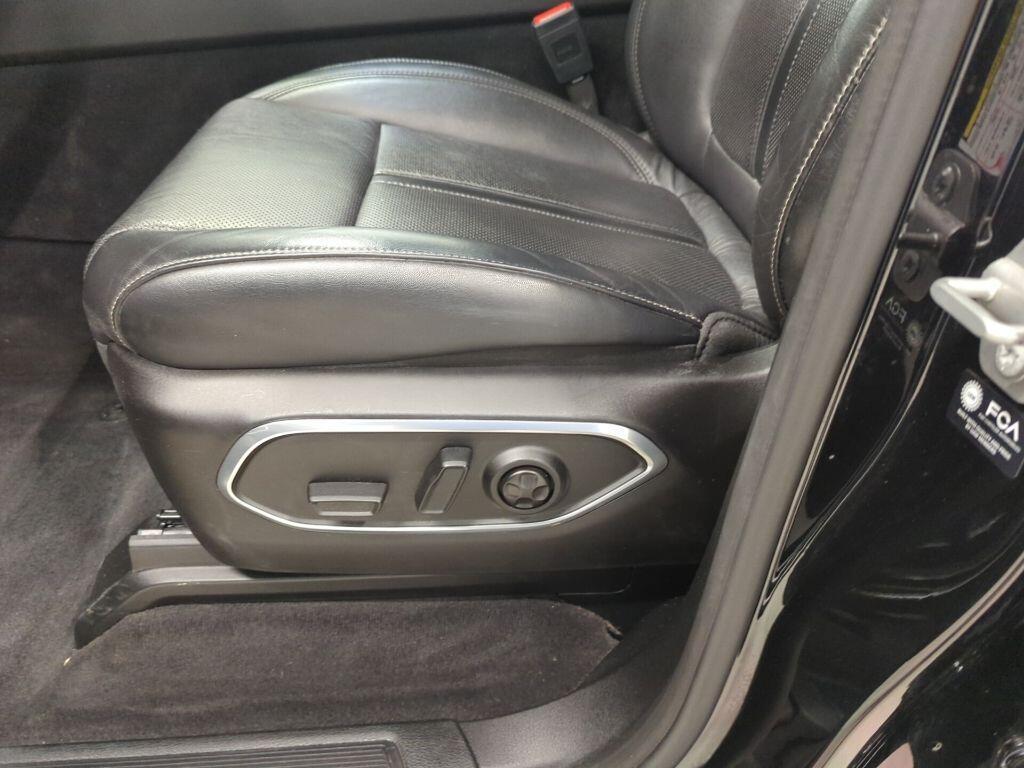 used 2022 Jeep Wagoneer car, priced at $40,298