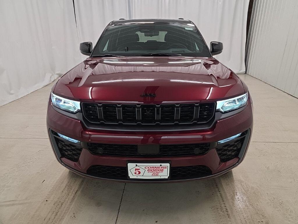 new 2026 Jeep Grand Cherokee car, priced at $65,935