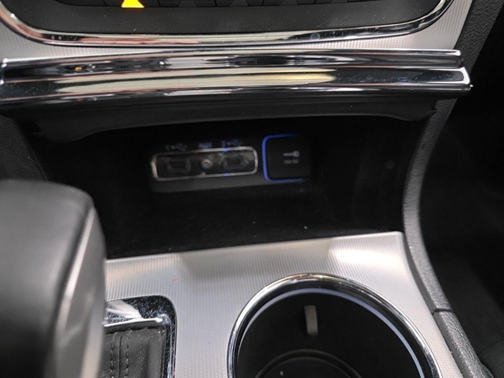 used 2018 Jeep Grand Cherokee car, priced at $17,231