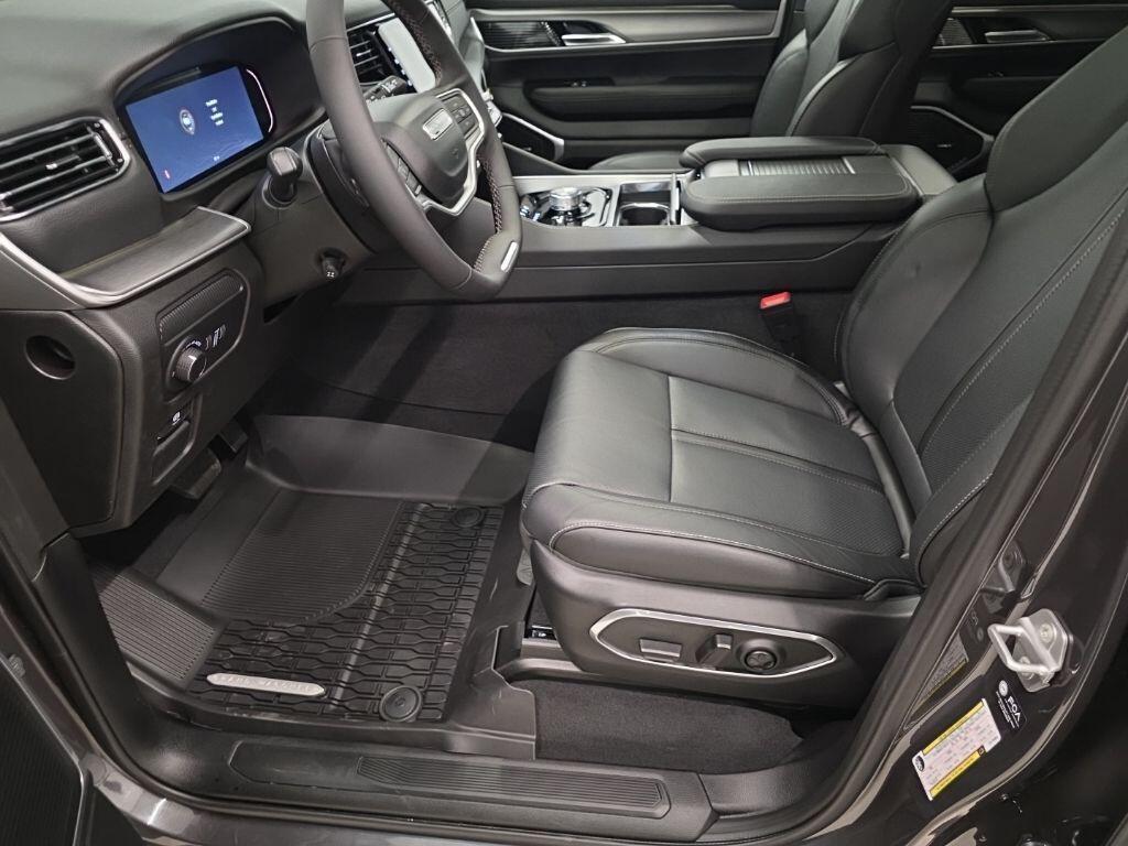 new 2026 Jeep Grand Wagoneer car, priced at $71,202