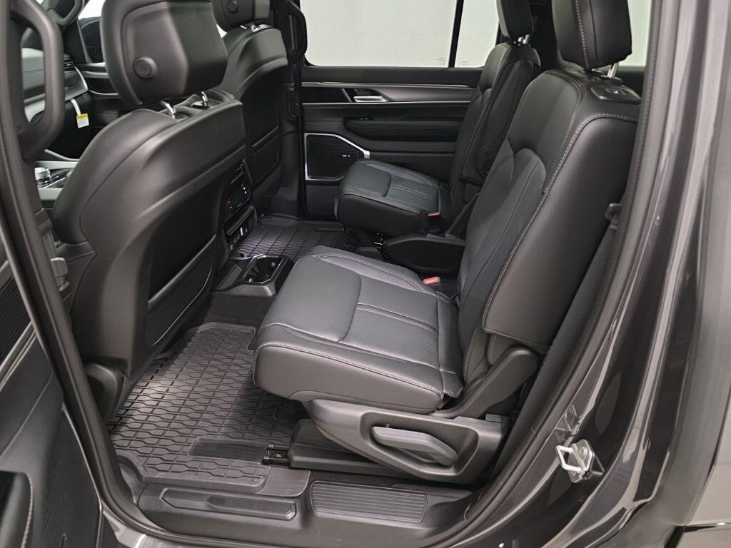 new 2026 Jeep Grand Wagoneer car, priced at $71,202