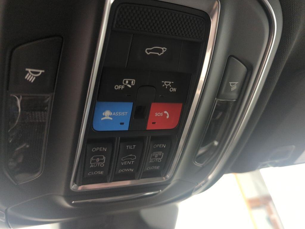 new 2026 Jeep Grand Cherokee car, priced at $53,482