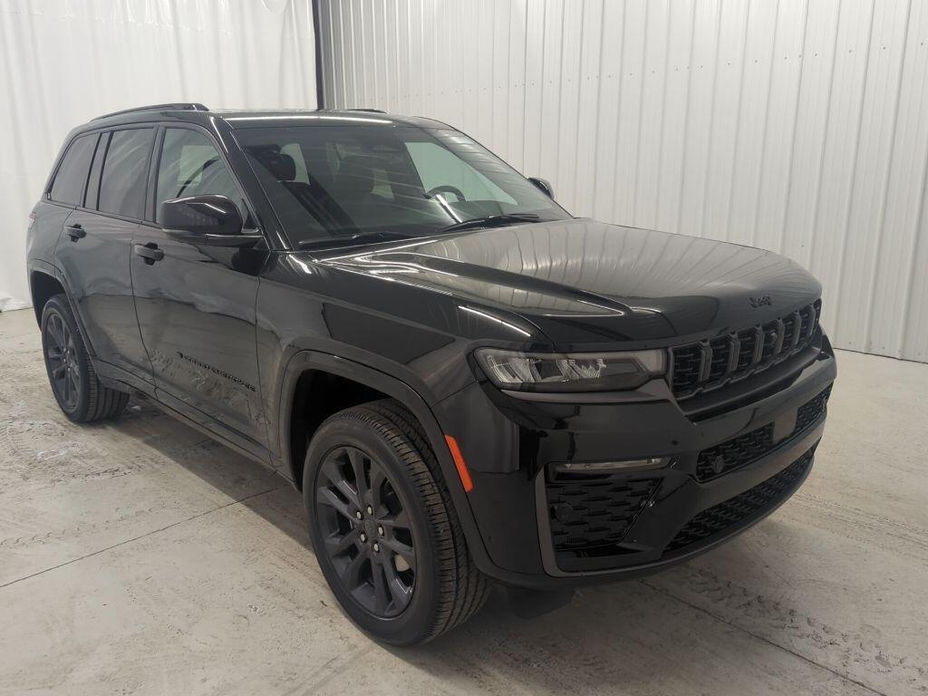 new 2026 Jeep Grand Cherokee car, priced at $53,482