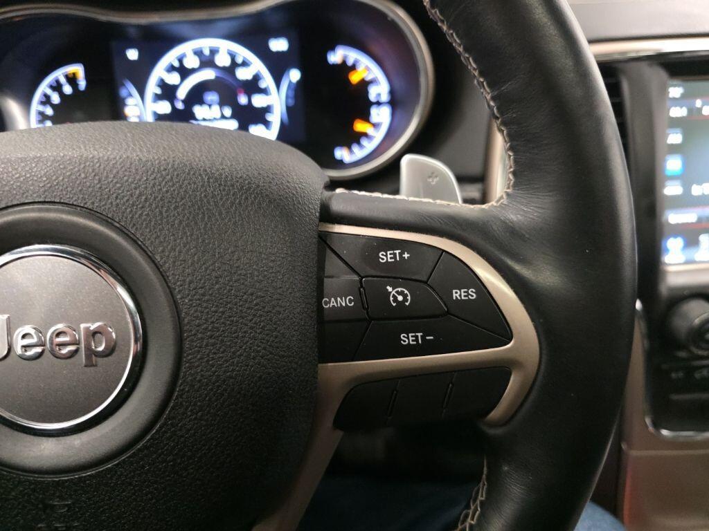 used 2017 Jeep Grand Cherokee car, priced at $14,165