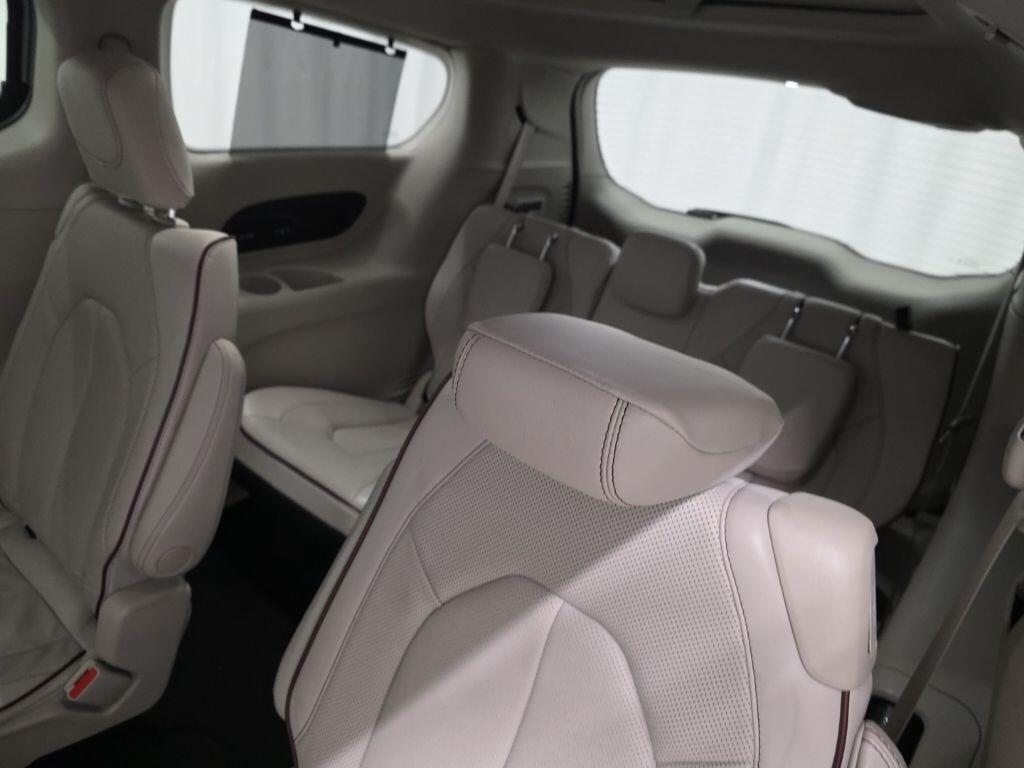 used 2020 Chrysler Pacifica car, priced at $16,495