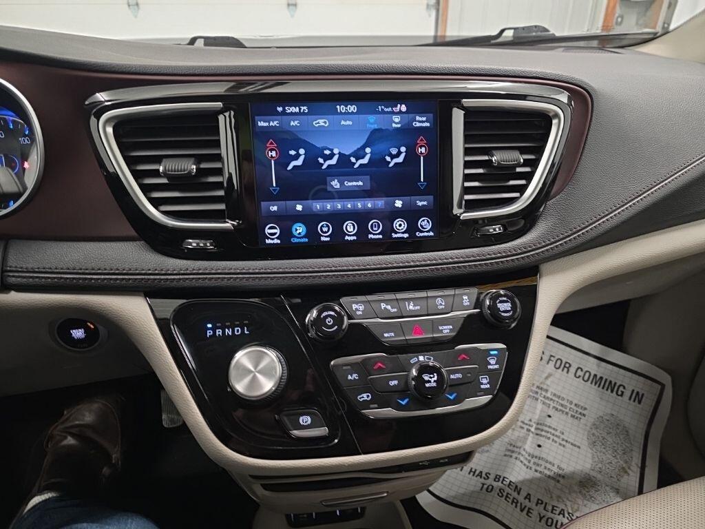 used 2020 Chrysler Pacifica car, priced at $16,495
